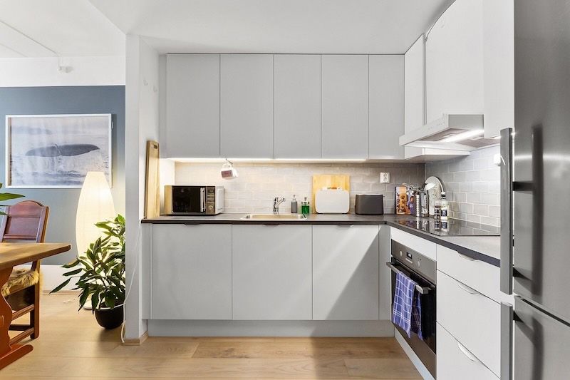 Plywood vs Particle Board Cabinets: Make the Right Investment 